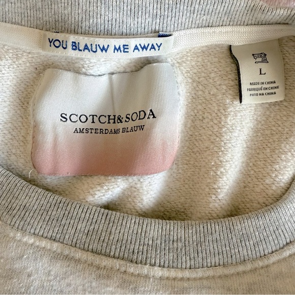 Scotch & Soda You Blauw Me Away Ombre Crewneck Sweatshirt - Picture 10 of 11